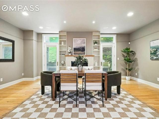 Townhouse for sale in Pittsburgh