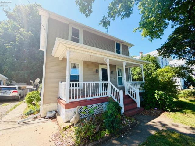 House for sale in Huron, Ohio