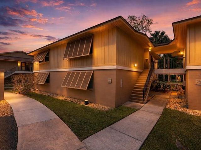 Condo for sale in Deltona, Florida