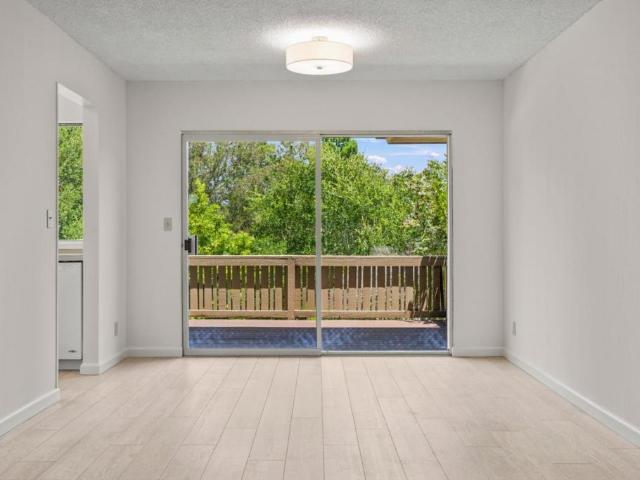 Townhouse for sale in Santa Cruz, California