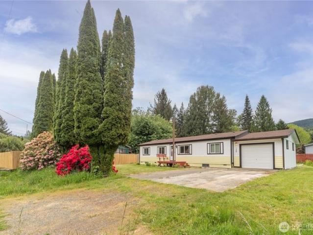 House for sale in Brinnon, Washington