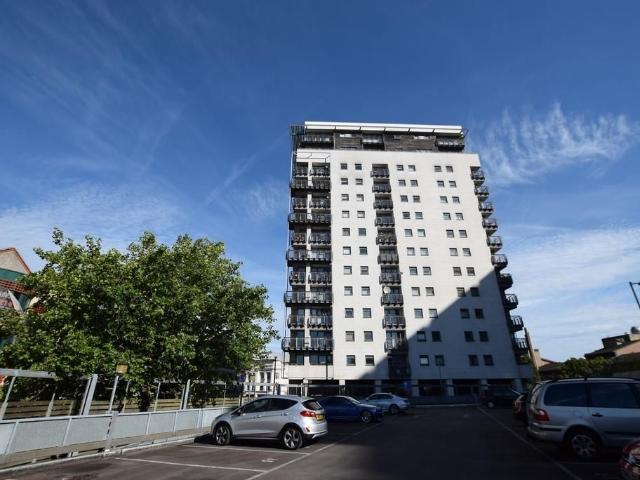 Apartment for rent in Castle Quarter, Falcon Lodge