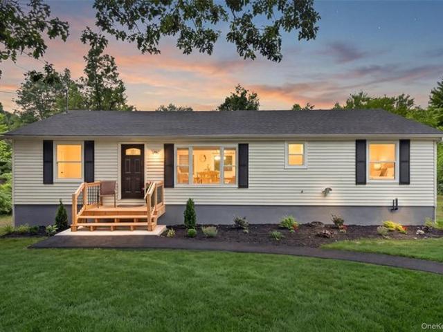 House for sale in Modena, New York