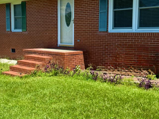 House for sale in Cochran, Georgia