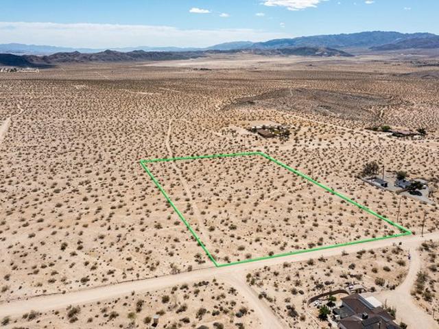 Land for sale in Joshua Tree, California