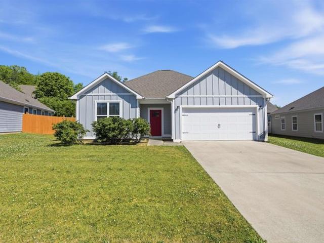 House for sale in Calera, Alabama