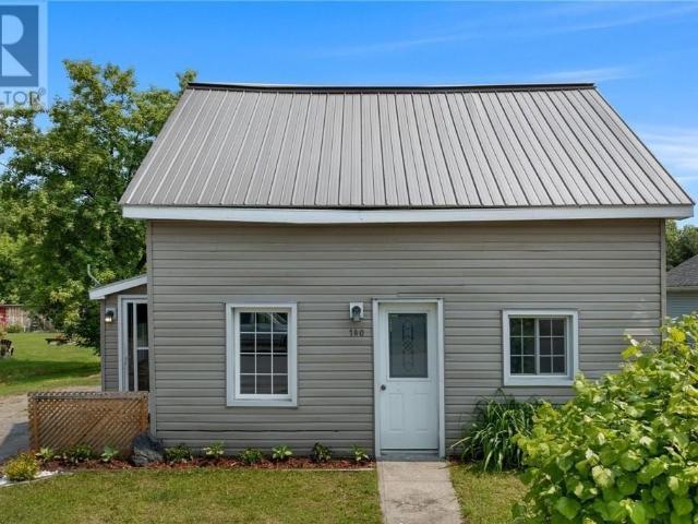 House for sale in Sables-spanish Rivers, Ontario