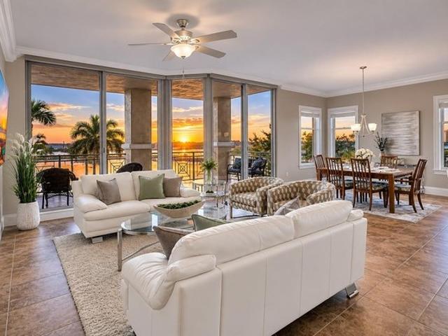 Condo for sale in Palmetto, Florida