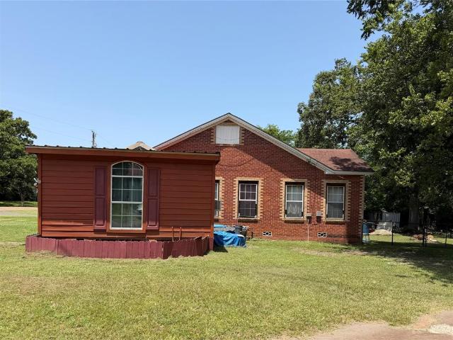 House for sale in Avinger, Texas