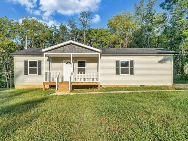 House for sale in Floyd, Floyd County