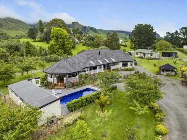 House for sale in Te Horo, Wellington