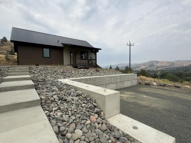 House for sale in Oregonia