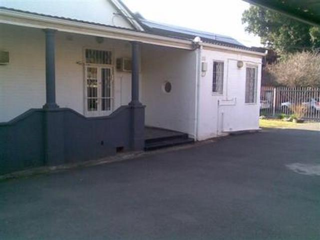 Office for rent in Umgungundlovu, Kwazulu-natal