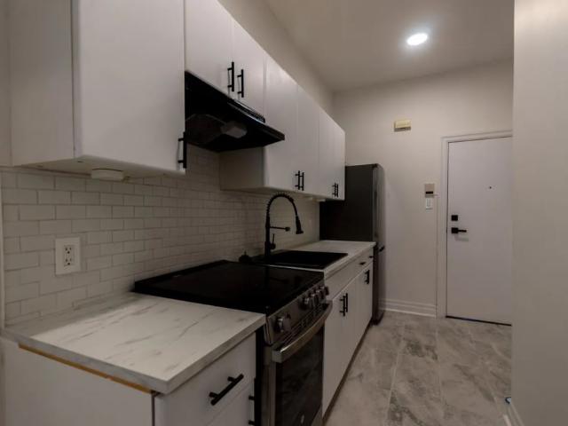 Apartment for rent in Mulhurst Bay, Ontario