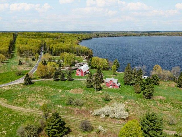 House for sale in Iron River, Michigan