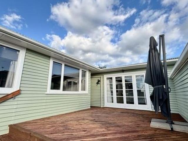 House for rent in Blockhouse Bay, Oroua County