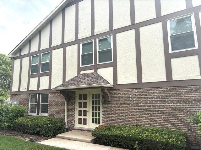 Condo for sale in Libertyville, Illinois