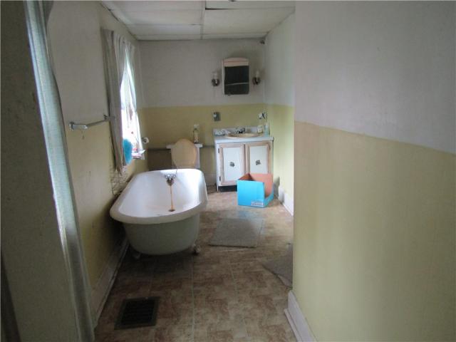 House for sale in Uniontown, Pennsylvania