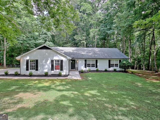 House for sale in Fayetteville, Georgia