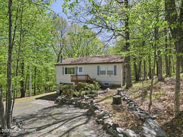 House for sale in Dingmans Ferry, Pennsylvania