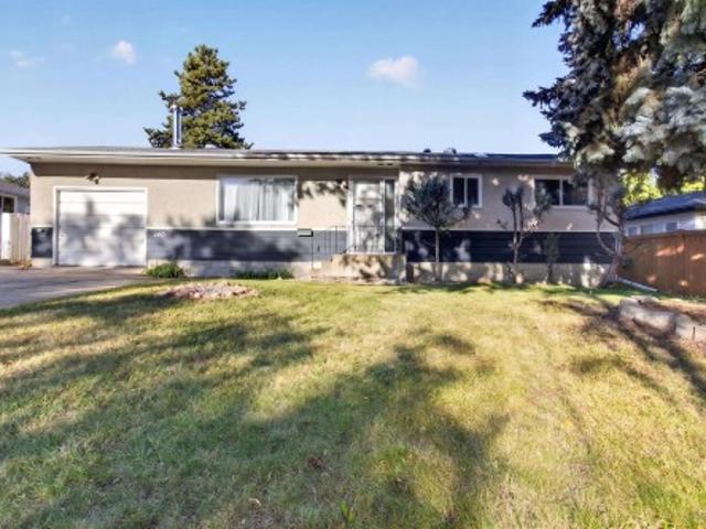House for sale in Sherwood Park, Alberta