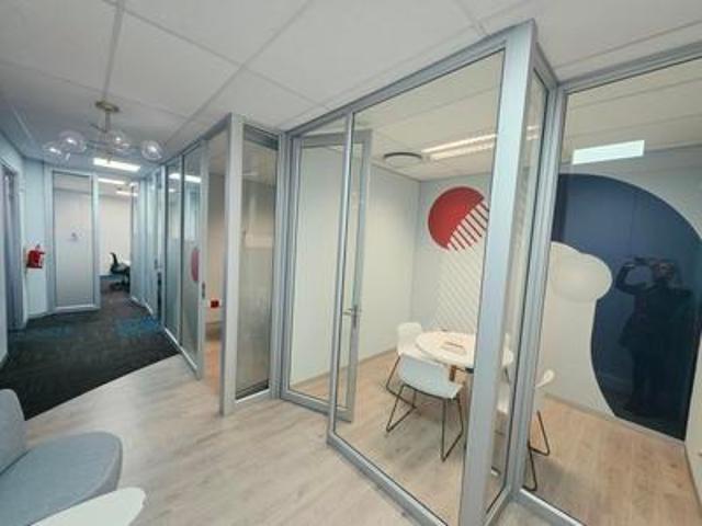 Commercial for rent in Waterkloof, Gauteng