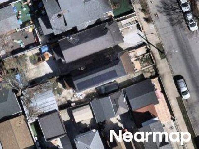 House for sale in Queens, Arverne