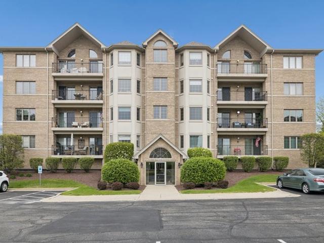 Condo for sale in Homer Glen, Illinois