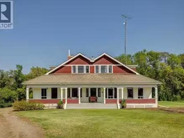 House for sale in Alberta