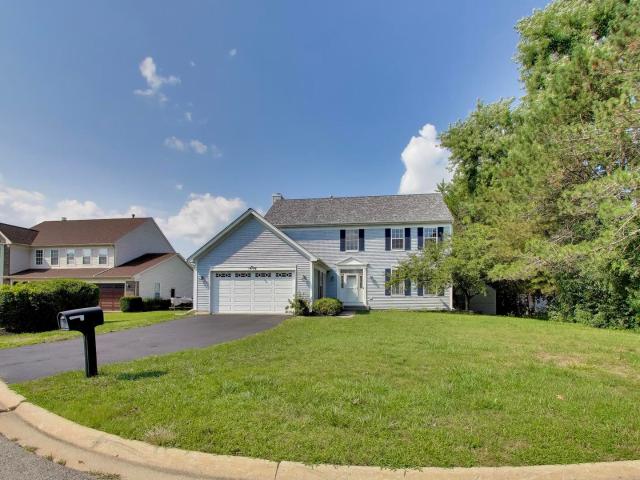 House for sale in Green Oaks, Illinois