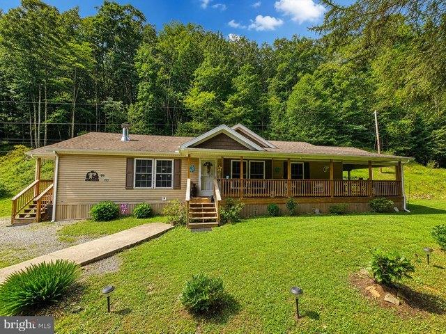 House for sale in Durbin, West Virginia