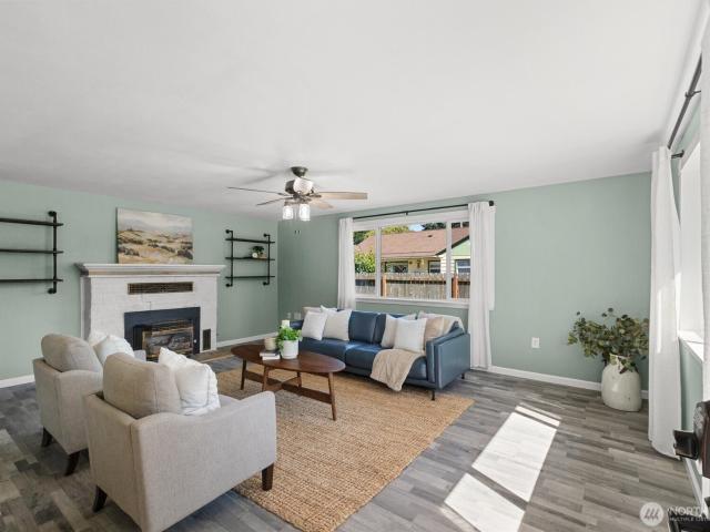 House for sale in Washington