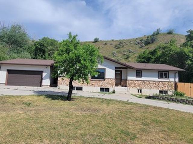 House for sale in Cache, Utah