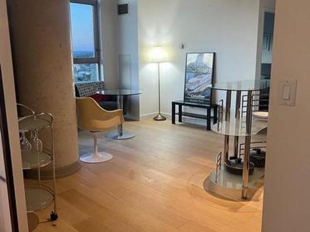 Condo for sale in Rideau-Vanier, Ottawa