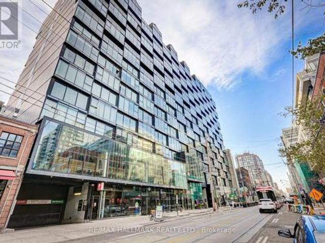 Condo for sale in Spadina—Fort York, Toronto