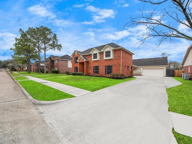 House for sale in Pearland