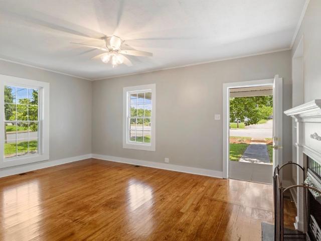 House for sale in Lancelot Acres, Pulaski