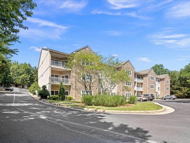 Condo for sale in Virginia