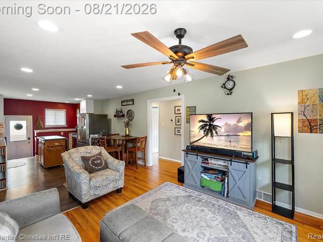 House for sale in Clawson, Michigan
