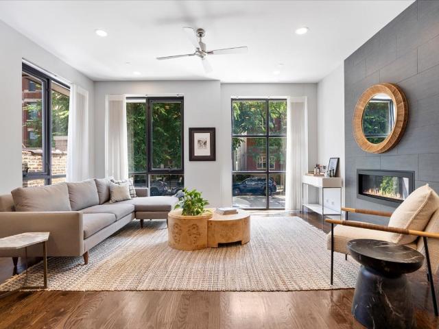 Condo for sale in Chicago Park, Illinois