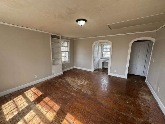 House for sale in Clarksville, Texas