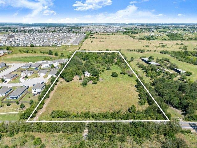 Farm for sale in Manor, Texas