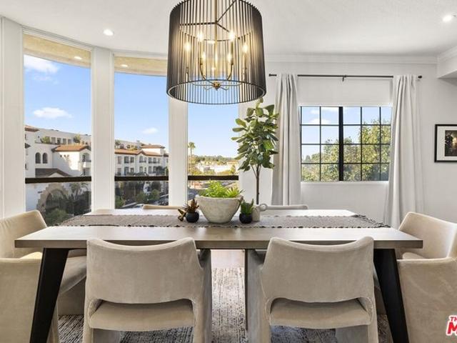 Condo for sale in Sherman Oaks Neighborhood Council District, Canoga Park