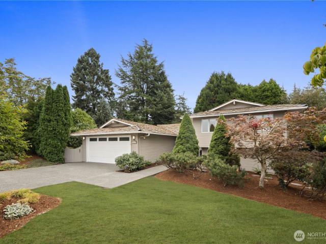 House for sale in Bellevue, Washington