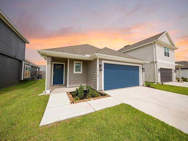 House for sale in Willis, Texas