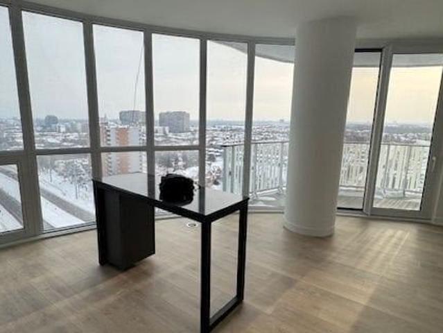 House for rent in Mississauga Valleys, Mississauga