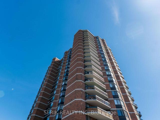 Condo for sale in Toronto, Golden Horseshoe