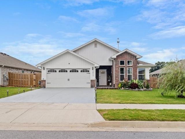 House for sale in Ark