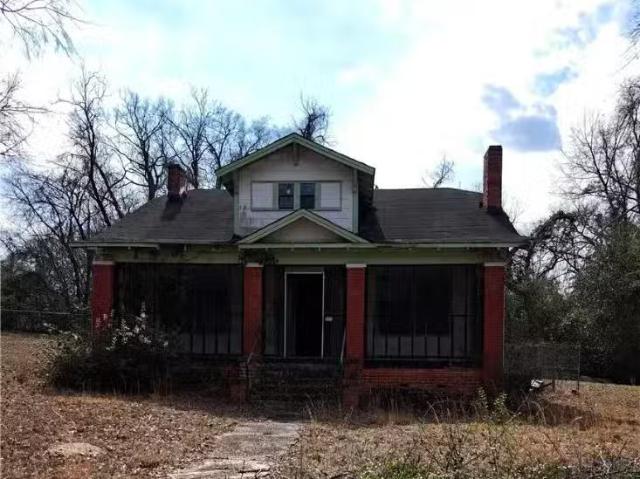 House for sale in Tuskegee