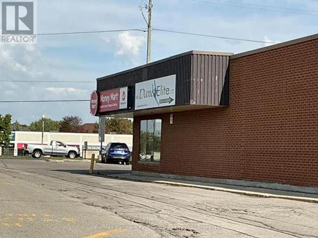 Commercial for rent in Delta West, Hamilton